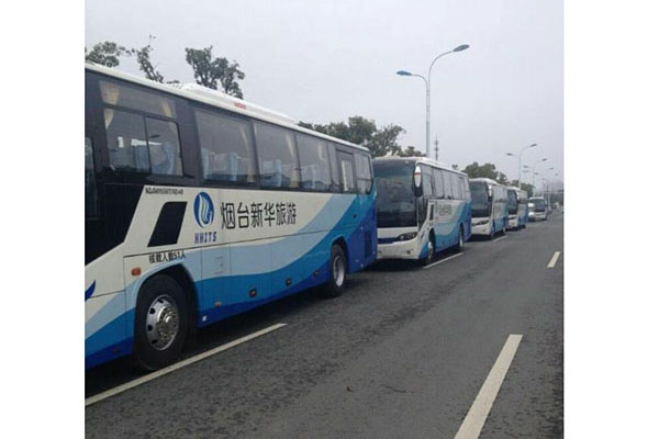 旅游包车